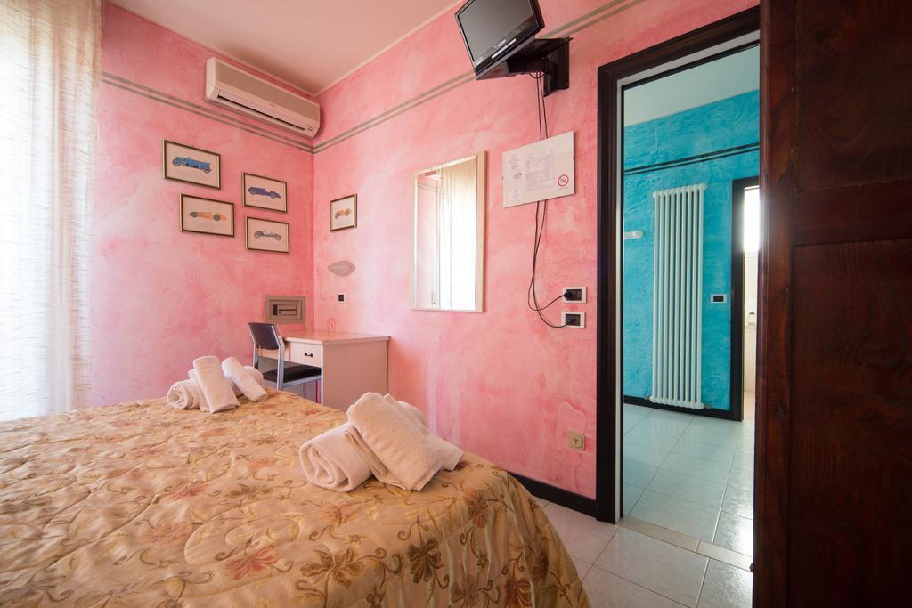 Amba Hotel Rimini Kültér fotó
