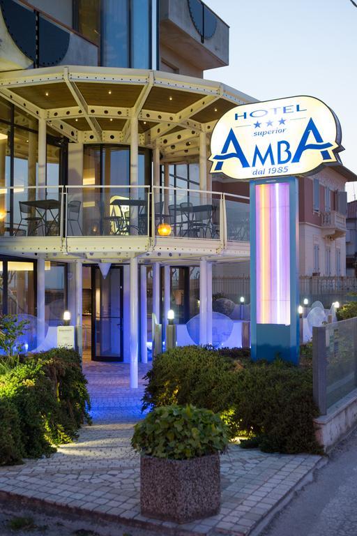 Amba Hotel Rimini Kültér fotó