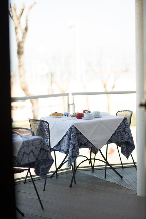 Amba Hotel Rimini Kültér fotó