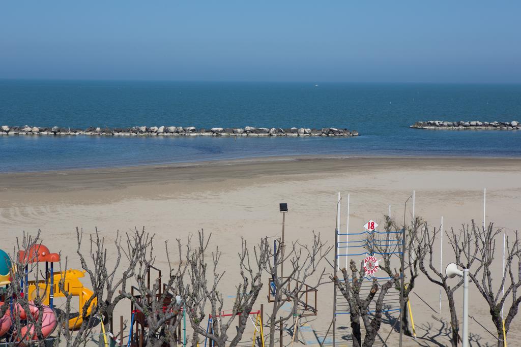 Amba Hotel Rimini Kültér fotó