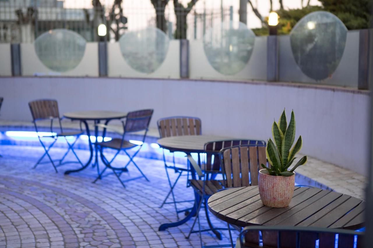 Amba Hotel Rimini Kültér fotó