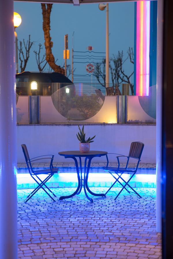 Amba Hotel Rimini Kültér fotó
