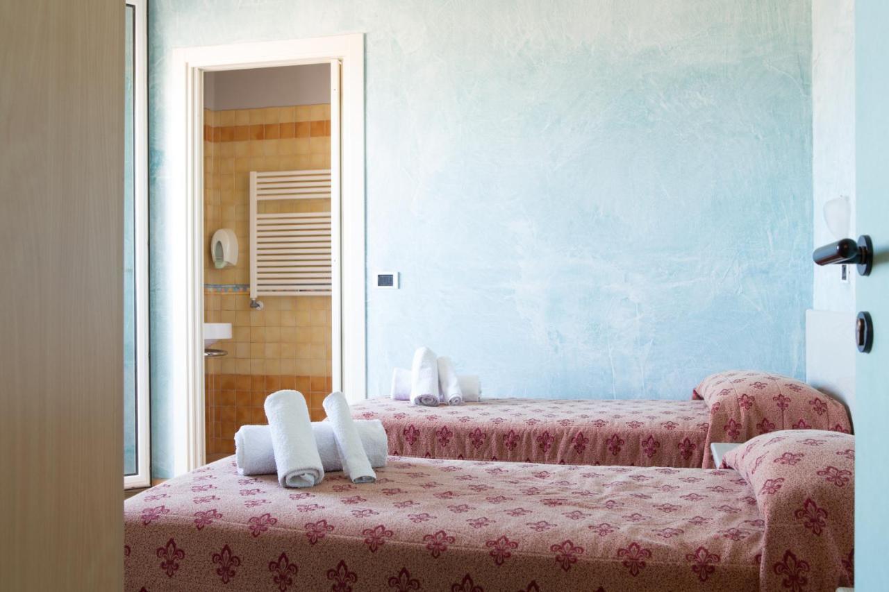 Amba Hotel Rimini Kültér fotó